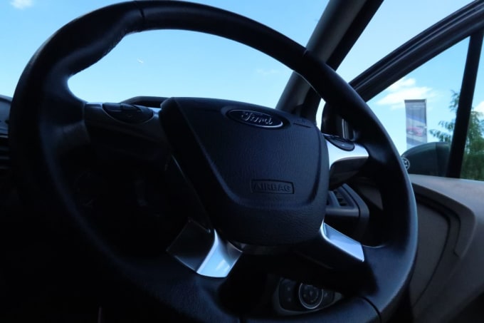 2025 Ford Transit Connect