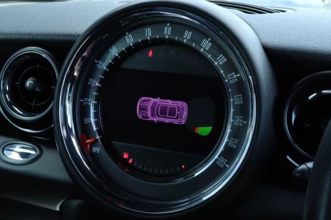 2025 Mini Hatch