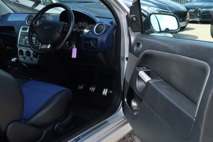 2025 Ford Fiesta