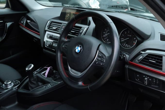 2025 BMW 1 Series