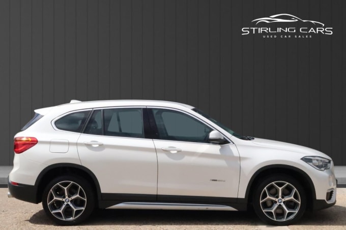2025 BMW X1