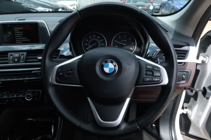 2025 BMW X1