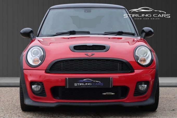 2025 Mini Hatch