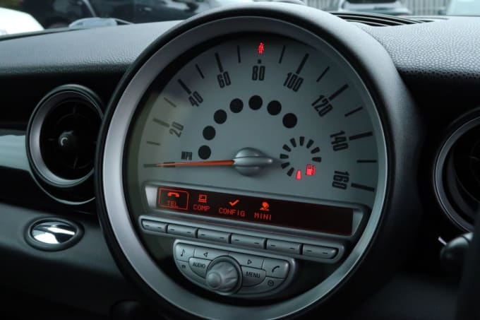 2025 Mini Hatch