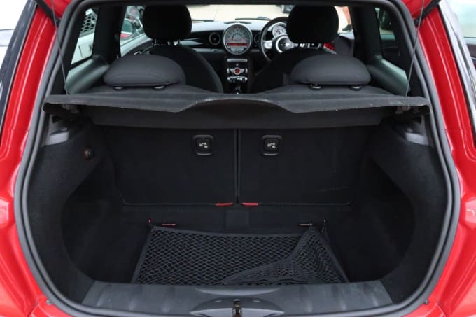 2025 Mini Hatch