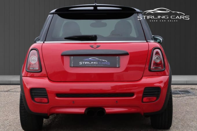 2025 Mini Hatch