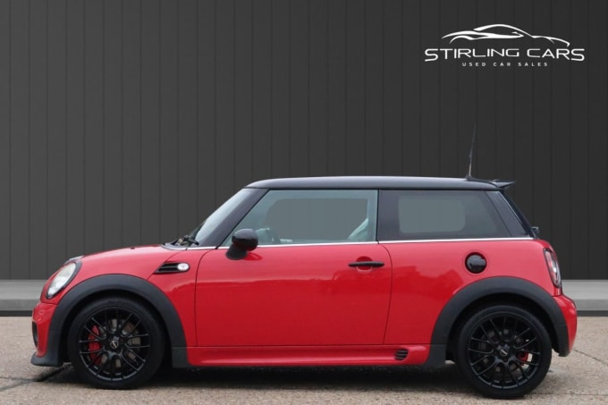 2025 Mini Hatch