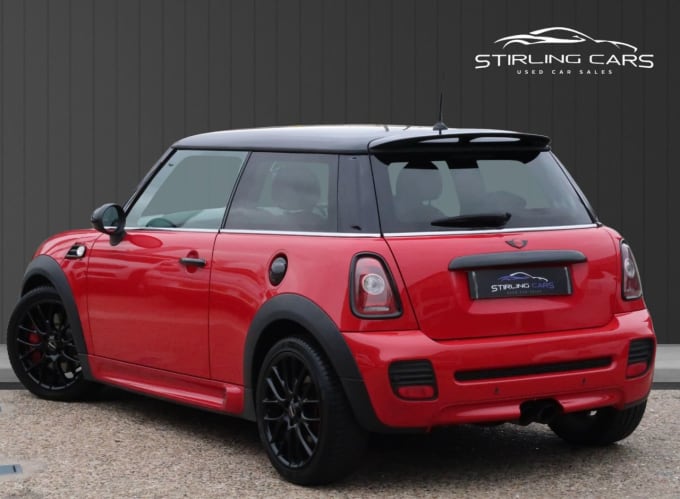 2025 Mini Hatch