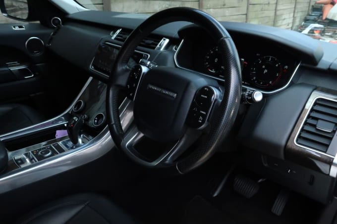 2025 Land Rover Range Rover Sport