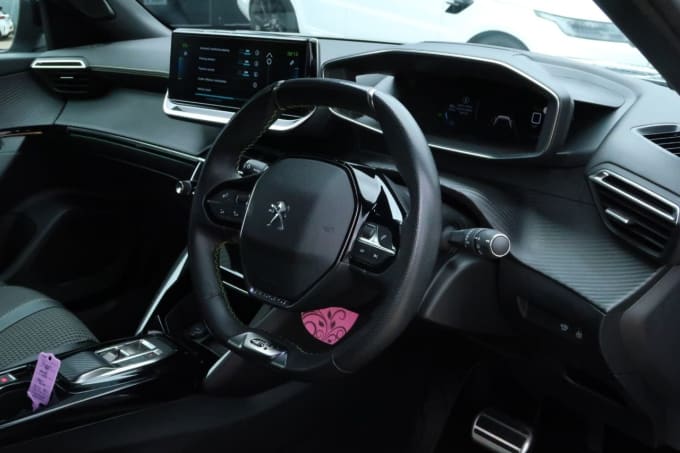 2025 Peugeot E-2008