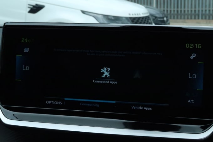 2025 Peugeot E-2008