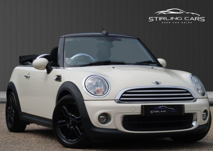 2025 Mini Convertible