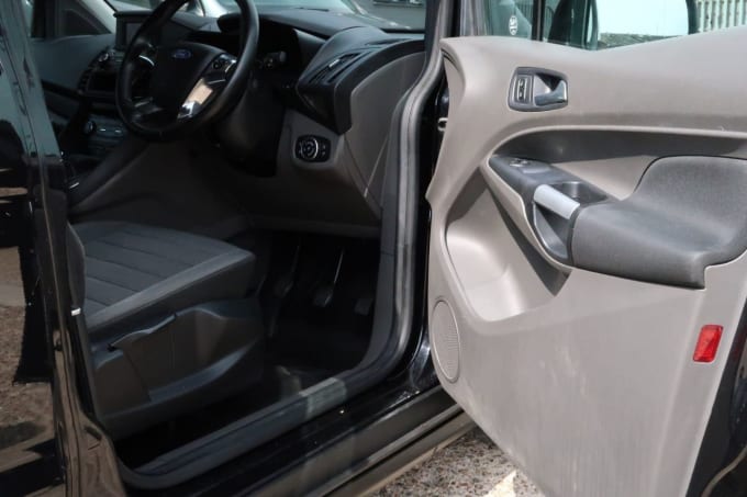 2025 Ford Transit Connect