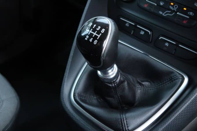 2025 Ford Transit Connect