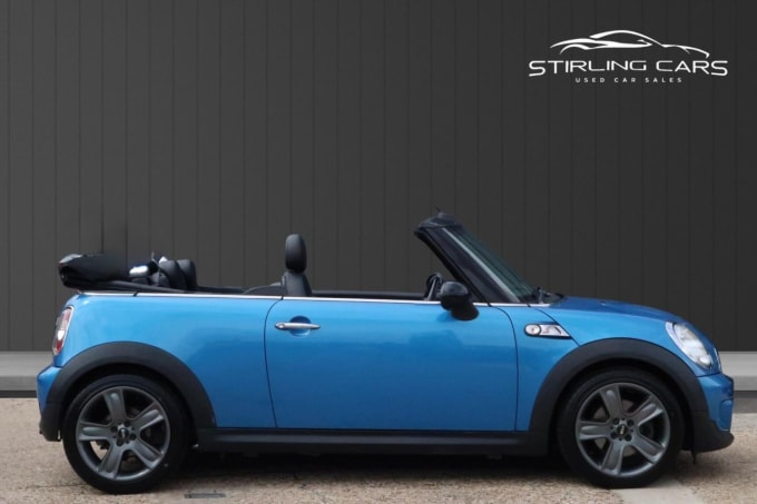 2025 Mini Convertible