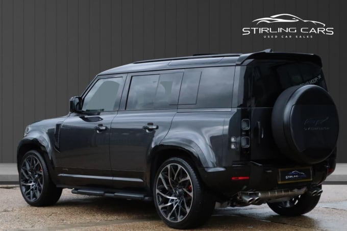 2025 Land Rover Defender