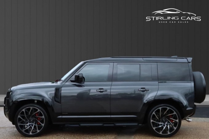 2025 Land Rover Defender