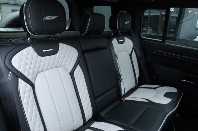 2025 Land Rover Defender