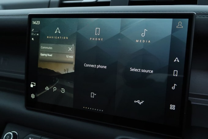 2025 Land Rover Defender