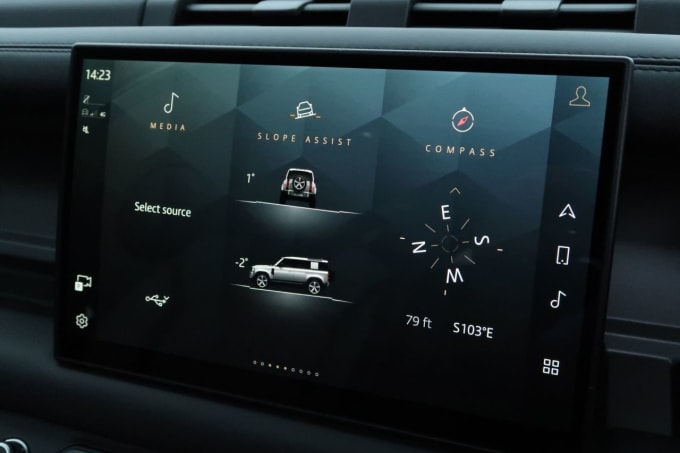 2025 Land Rover Defender