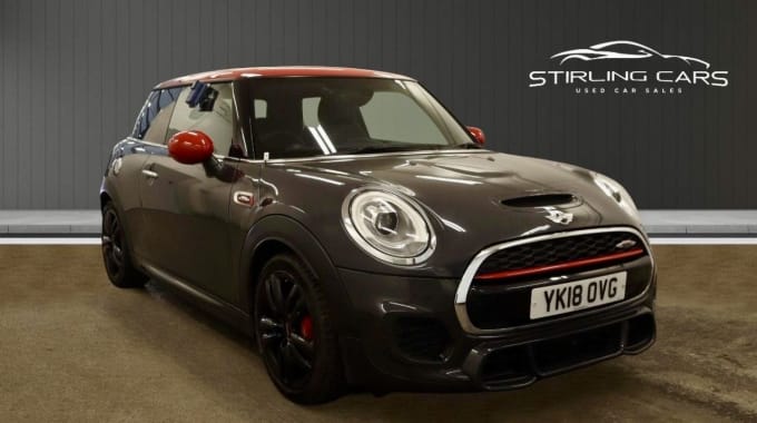 2025 Mini Hatch