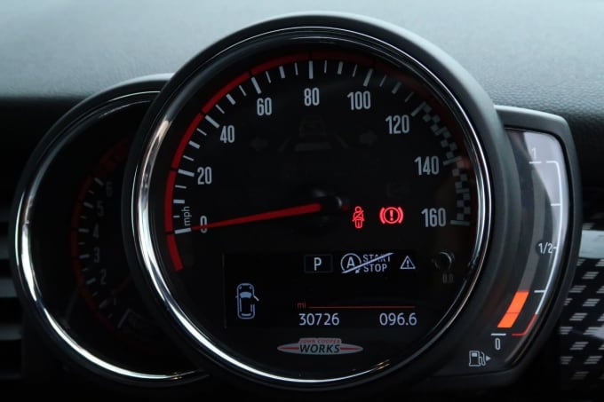 2018 Mini Hatch