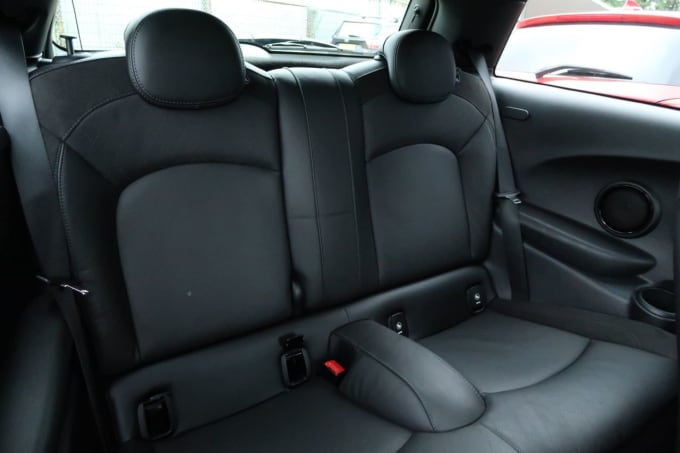 2018 Mini Hatch