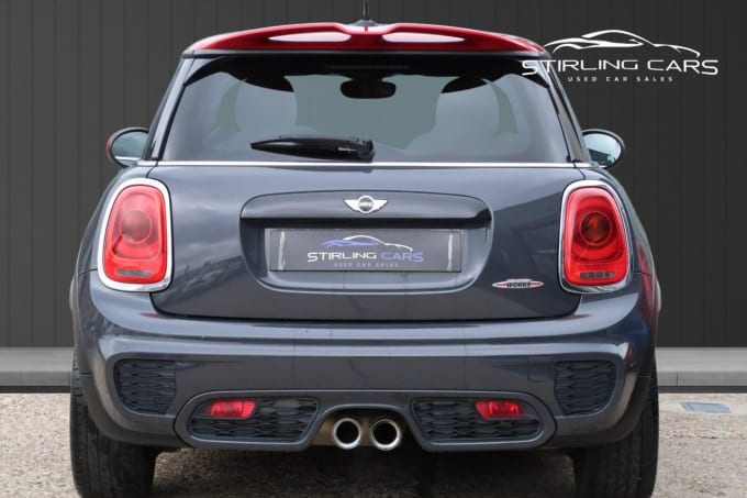 2018 Mini Hatch