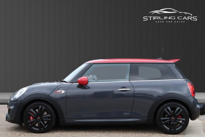 2018 Mini Hatch