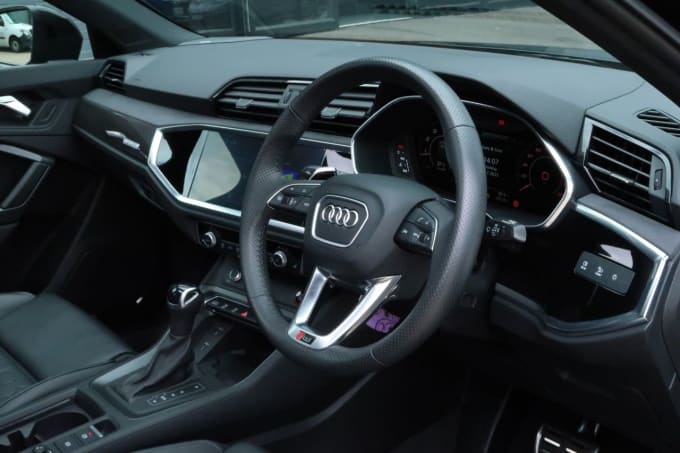 2025 Audi Rs Q3