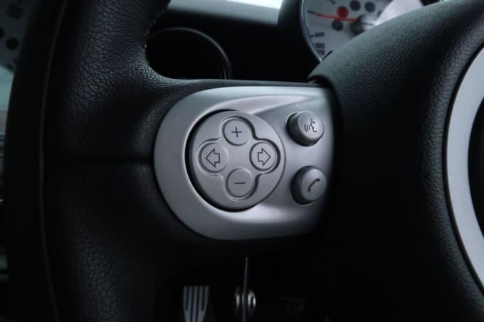 2025 Mini Hatch