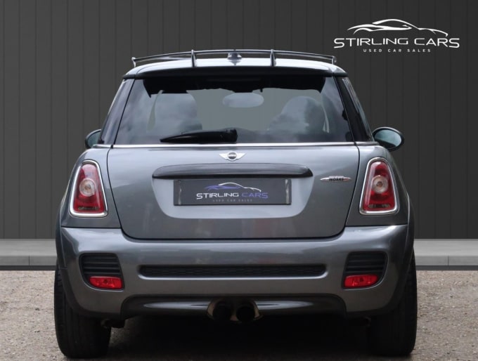 2025 Mini Hatch