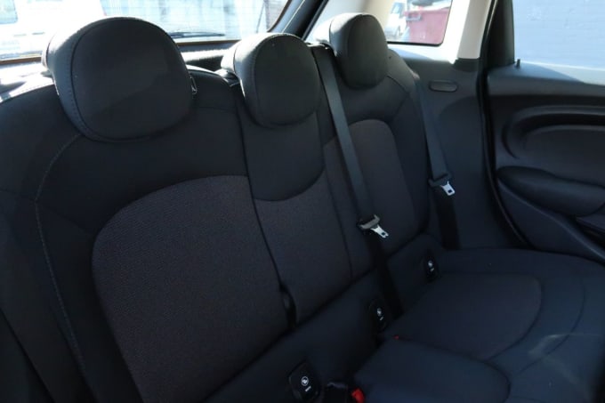 2019 Mini Hatch
