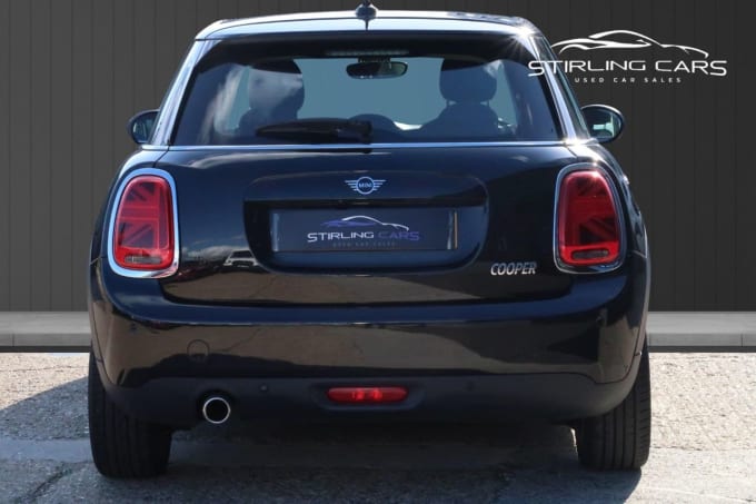 2019 Mini Hatch