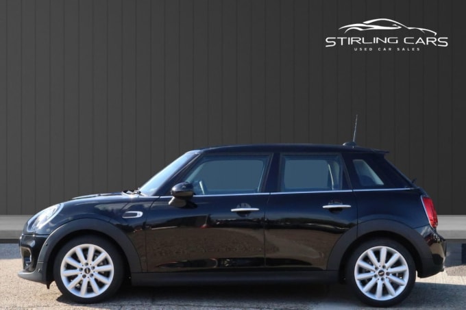 2019 Mini Hatch