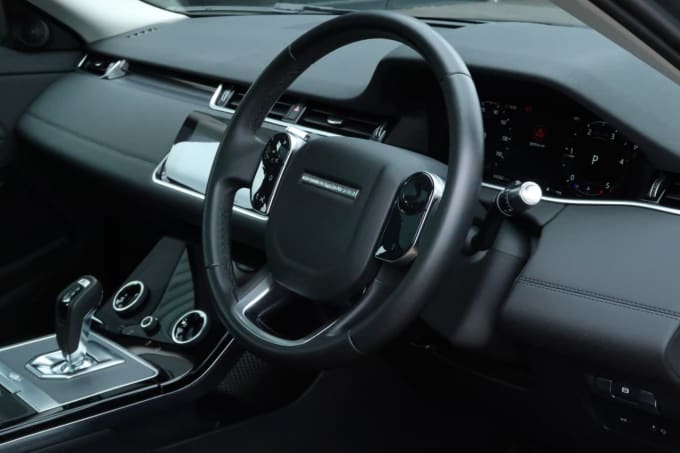 2025 Land Rover Range Rover Evoque
