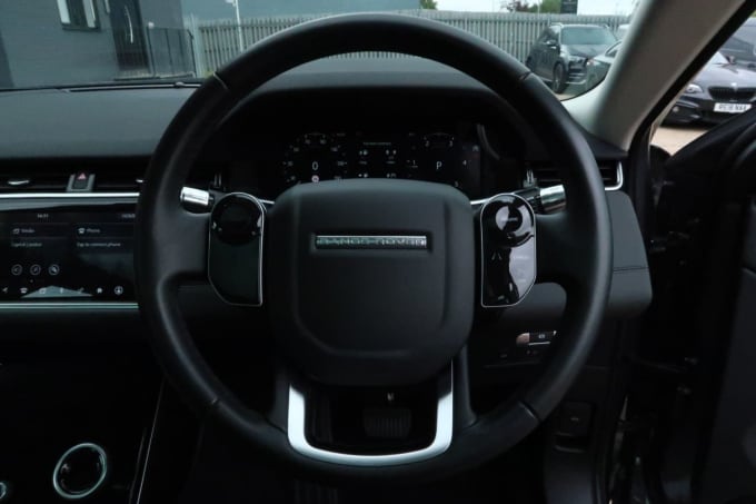 2025 Land Rover Range Rover Evoque