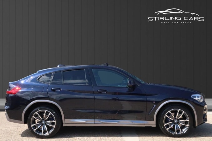2025 BMW X4