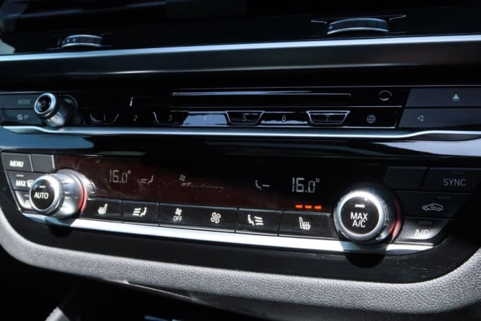2025 BMW X4