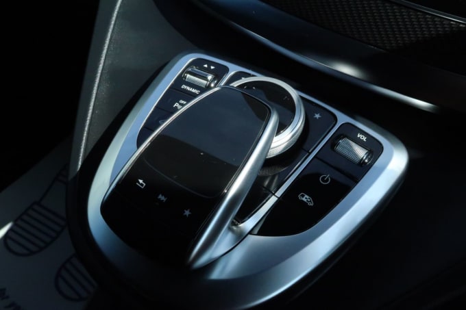 2025 Mercedes-benz V-class