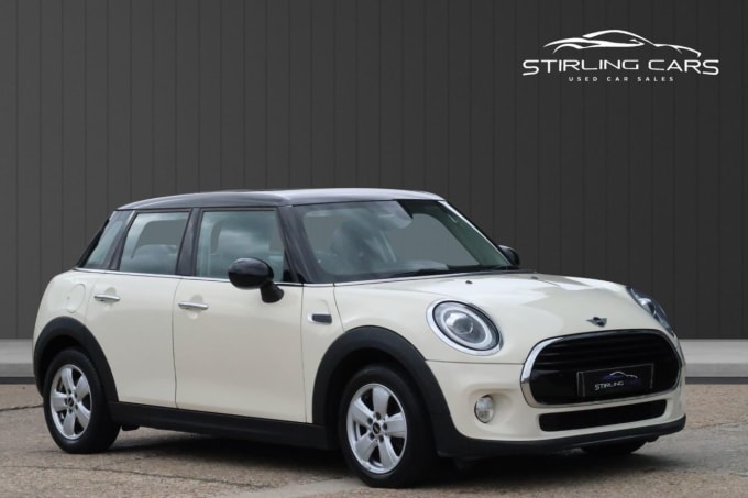 2025 Mini Hatch