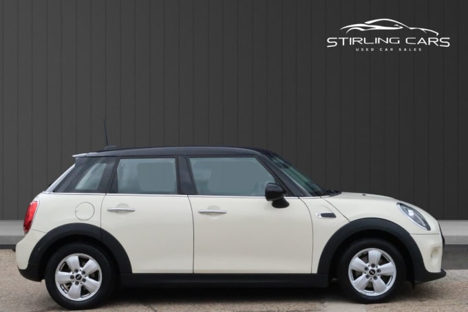 2025 Mini Hatch