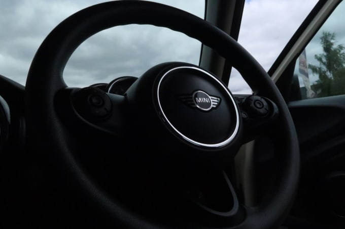 2025 Mini Hatch