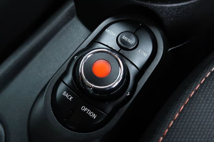 2025 Mini Hatch