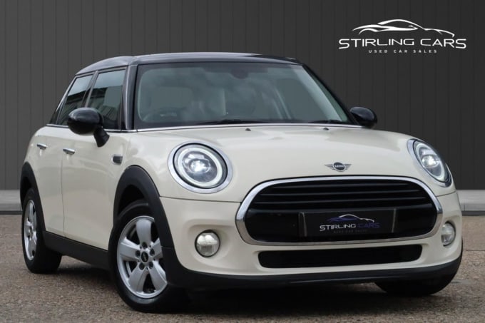 2025 Mini Hatch