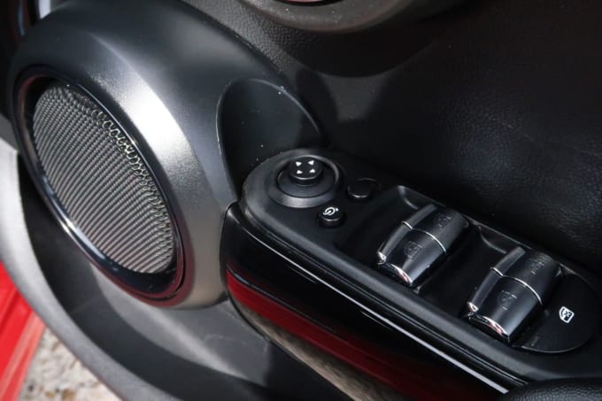 2025 Mini Hatch