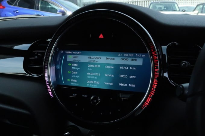 2025 Mini Hatch