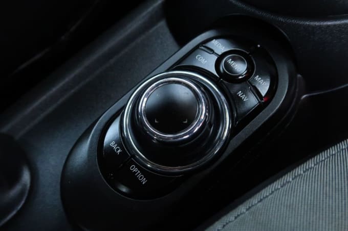2025 Mini Hatch