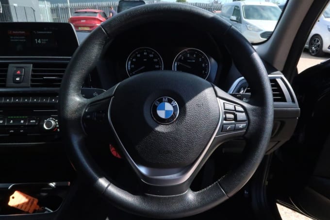 2025 BMW 1 Series