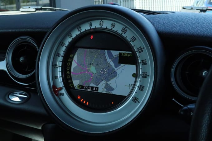 2025 Mini Hatch